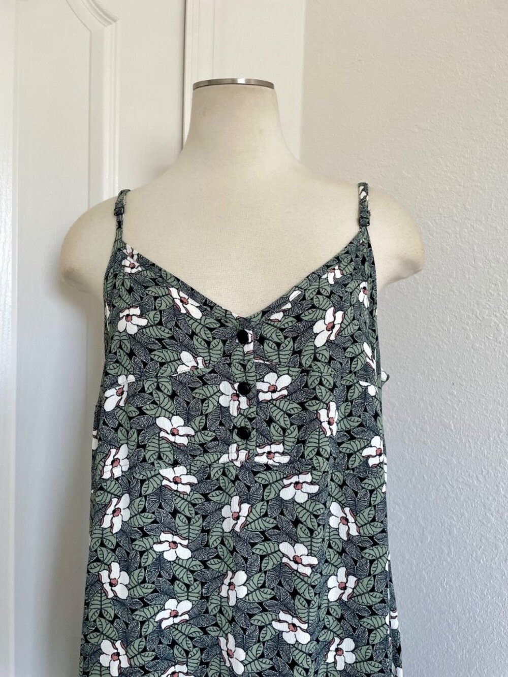 Flax Adjustable Spaghetti Strap Floral Tropical Print Maxi Summer Dress Medium - Picture 3 of 12